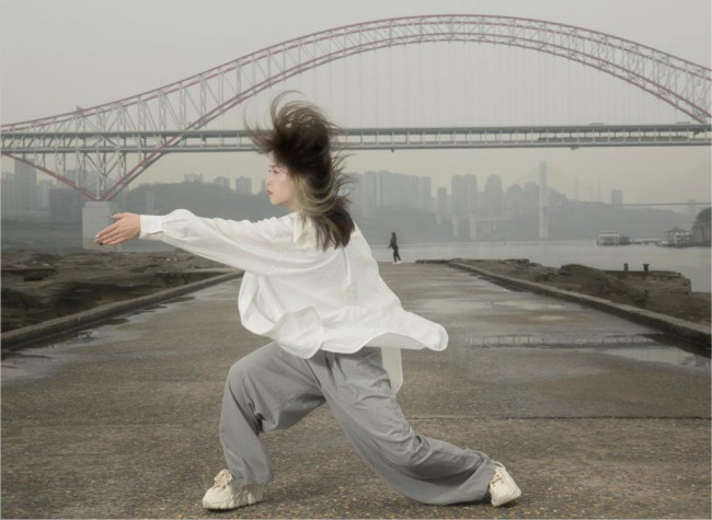The City Dancer in Chongqing: Dancing Beyond Limits | Locals