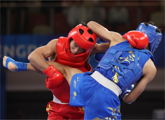 China Strengthens Lead at Halfway Point