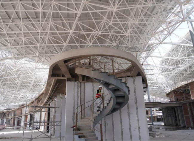 Dedicated Workers Fulfilling Their Roles Chongqing's Aviation Future | Locals