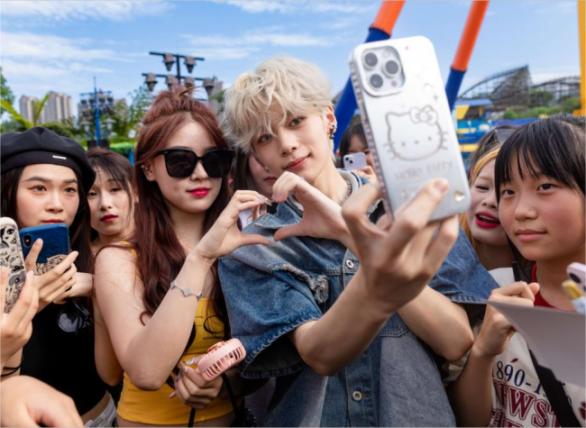 Youthful Ambitions: From Online Influencer to Theme Park Icon | Locals