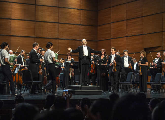 Russian Tchaikovsky Symphony Orchestra' Chongqing Debut Thrills Audience