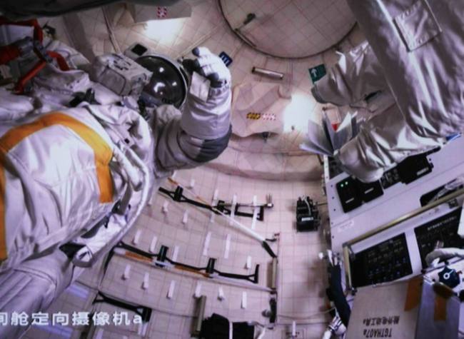 China to Livestream 4th Class from Space Station