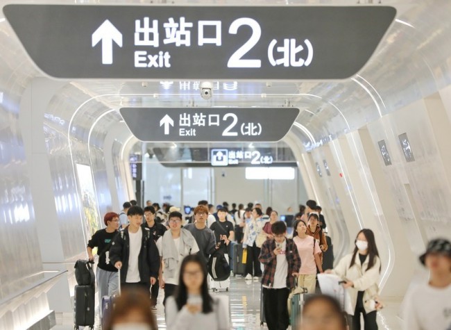 Passenger Trips Surge During China's 'Golden Week' Holiday Period