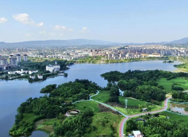 Chongqing's Liangping, Epitome of Ecological Transformation | High Quality Development