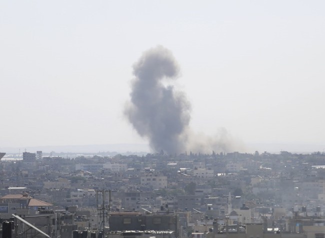 Israel Prepares for Ground Assault on Gaza as Palestinians Struggle to Flee