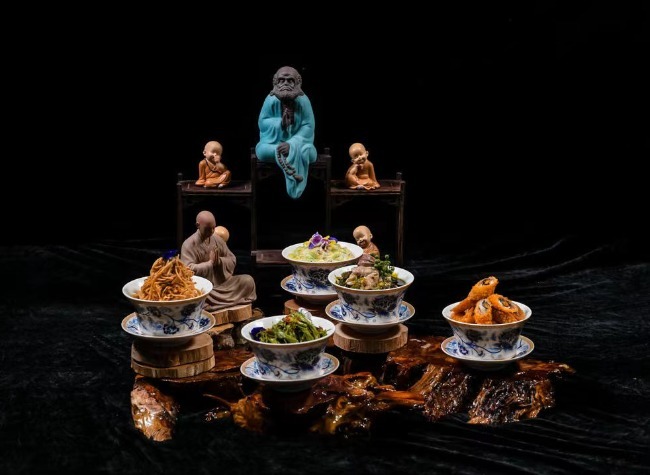 Savoring Centuries of Flavors at Chongqing Cuisine Competition