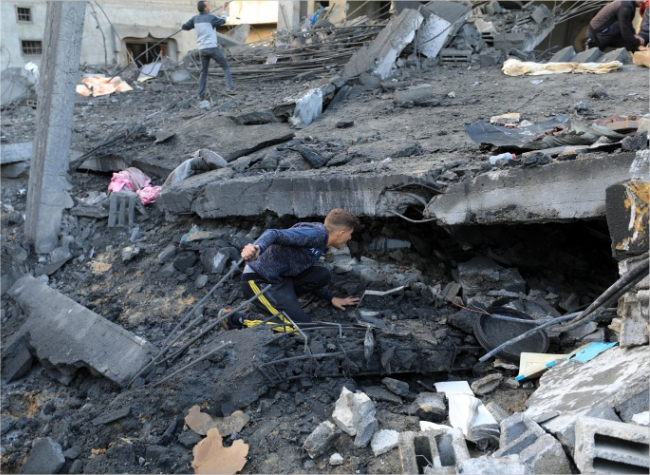 Hamas Releases 5th Batch of Hostages from Gaza