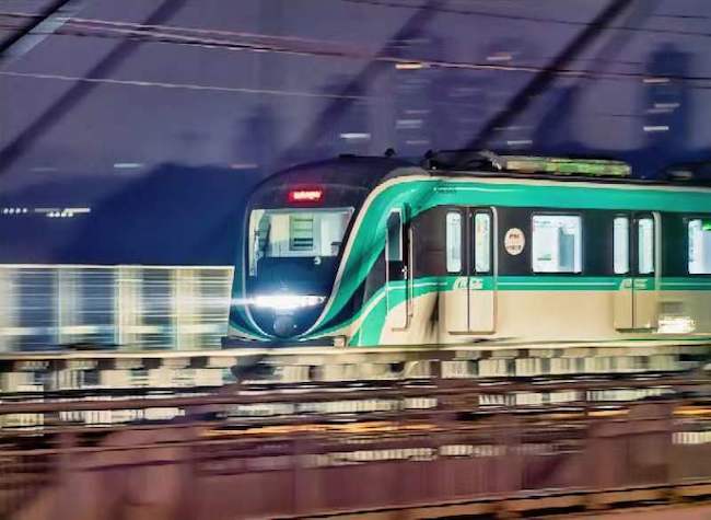 Chongqing Rail Transit Line 18 Setting Multiple Firsts in Rail Transportation | Insights