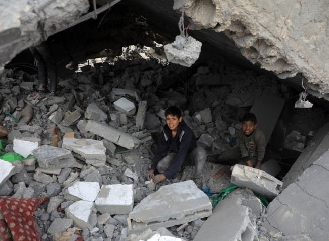Record Gaza Death Toll Prompts Mounting Outcry for Int'l Collaboration