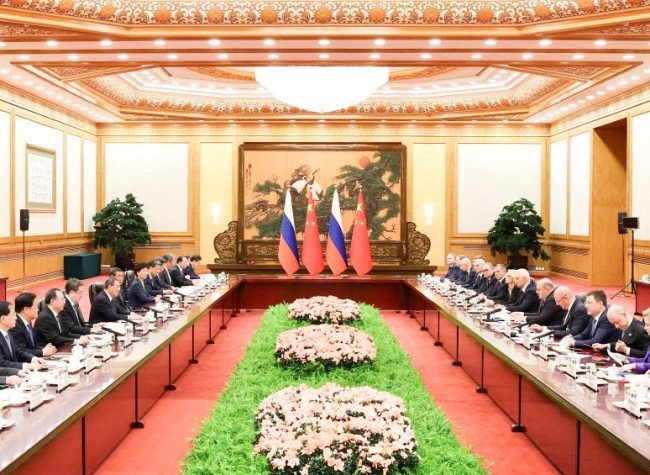 Chinese Premier Co-Chairs 28th Regular Meeting Between Chinese, Russian Heads of Gov't with Russian PM
