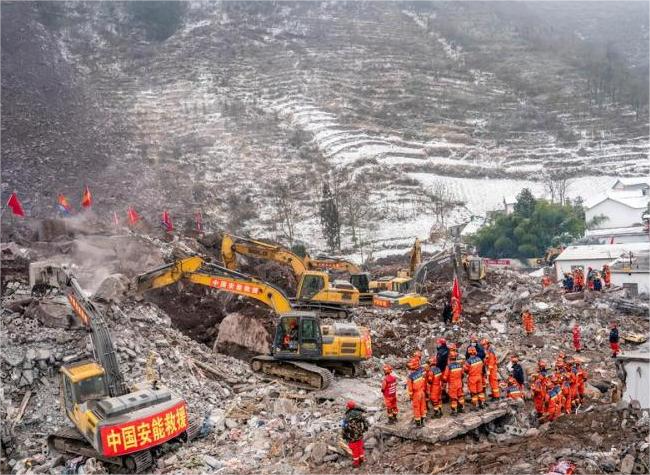 All-out Efforts in Search of Landslide Survivors as Death Toll Rises to 31 in SW China