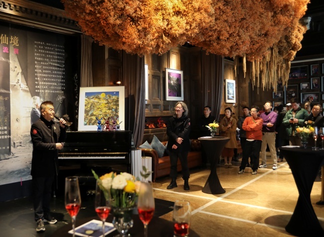 Tian Yong's Artistic Voyage: Unveiling the Soul Through Paintings