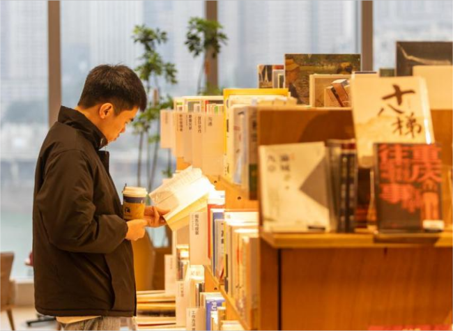 'First-store Economy' Spurs Consumption in Southwest China