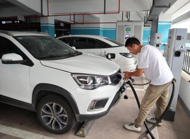 China's NEV Industry Remains on Fast Track