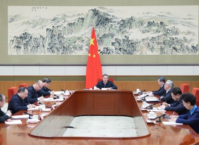 Chinese Premier Urges Fair Competition in Building Unified National Market