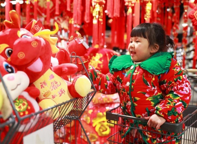 China Intensifies Efforts to Secure Essential Supplies During Spring Festival