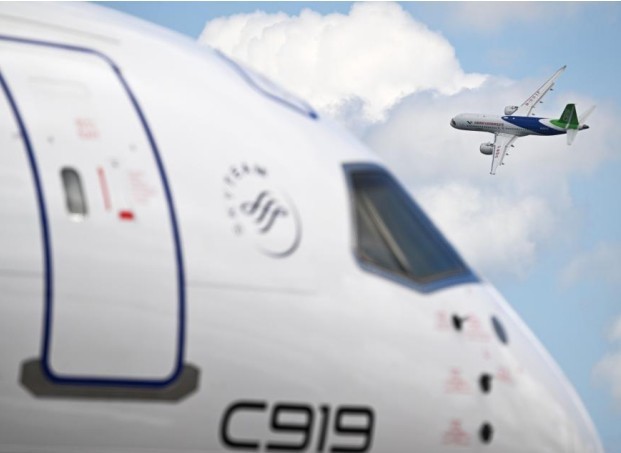 Chinese C919 Passenger Plane Debuts Singapore Airshow