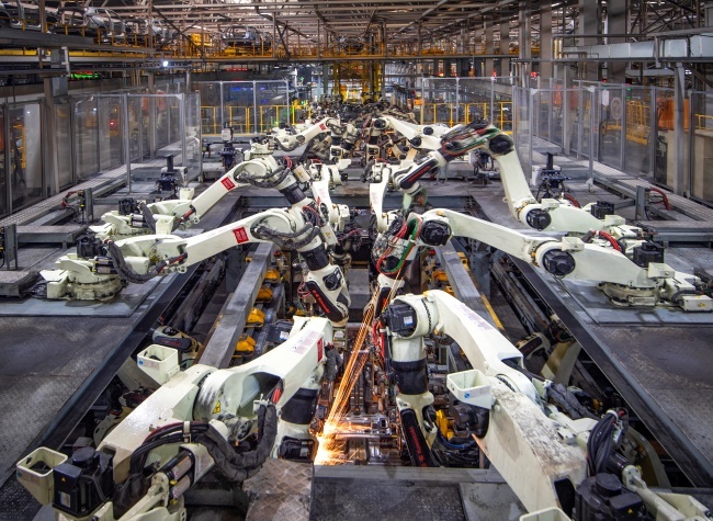 Cultivating New Quality Productive Forces to Promote High-Quality Economic Development in Chongqing | CPPCC Members