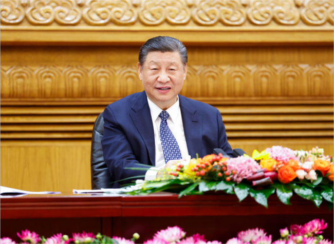 Xi Meets U.S. Guests