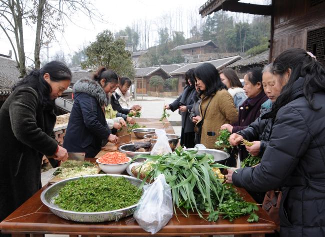 A Taste of Spring: Exploring Traditional Chongqing Cuisine in Xiushan County