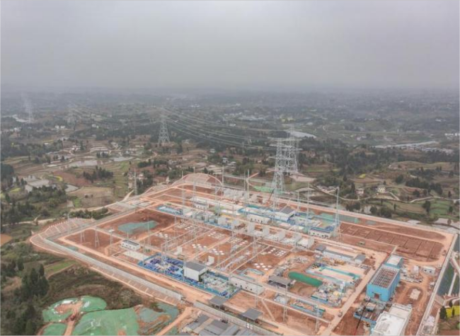 Sichuan-Chongqing 1,000kV UHV AC Project Under Construction