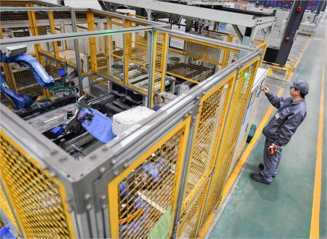China's Manufacturing Sector Strives to Remain Competitive Amid Headwinds