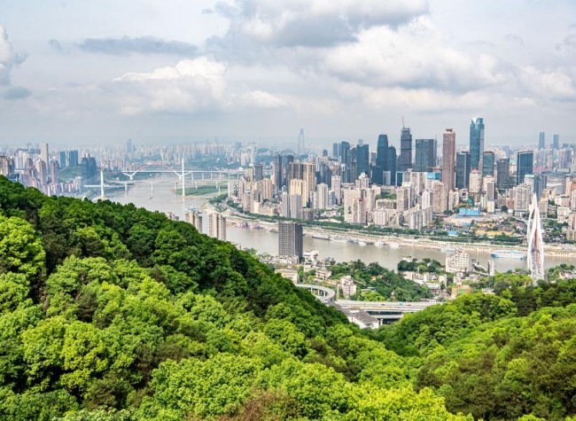 Foreign Filmmakers to Shoot Documentaries in China's Chongqing