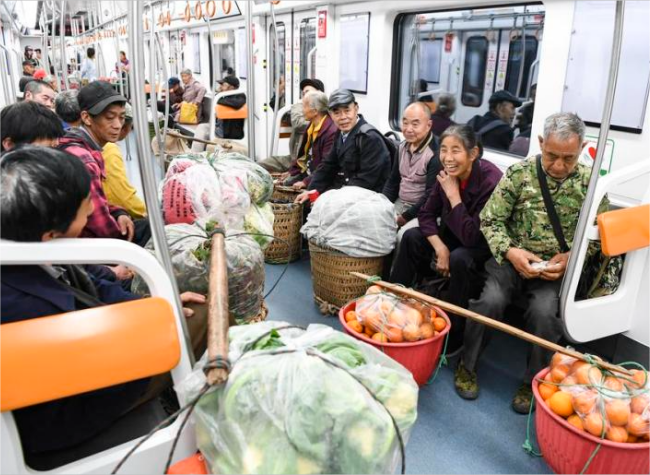 For All Some Opposition, Subway Line in Chongqing Keeps Open to All