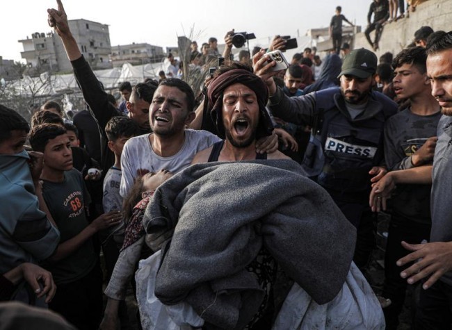 Israel Prepares Attack on Rafah as Truce Talks Resume in Egypt