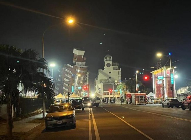 Search Continues for 6 Missing After Taiwan's 7.3-Magnitude Quake