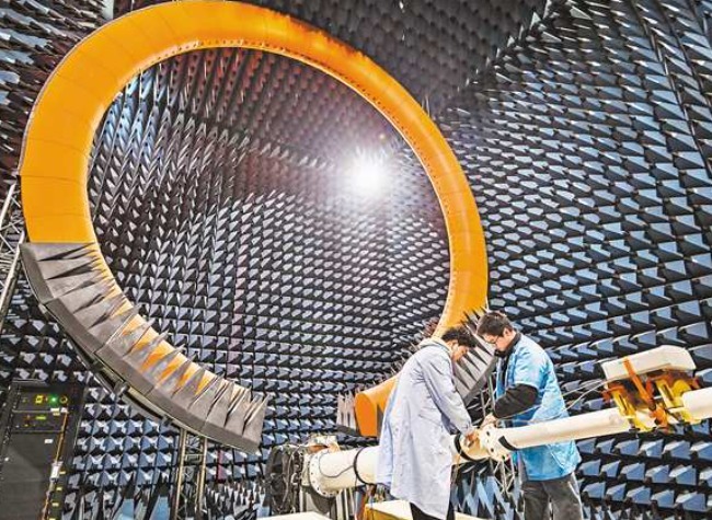 Chongqing Advances Digital Infrastructure, Production Line Applications