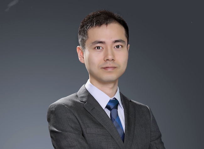 From Exporting to Global Presence: Key Strategy for Enterprises | Insights