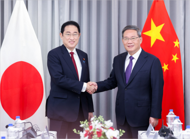 Chinese Premier Urges Japan to Work with China in the Same Direction