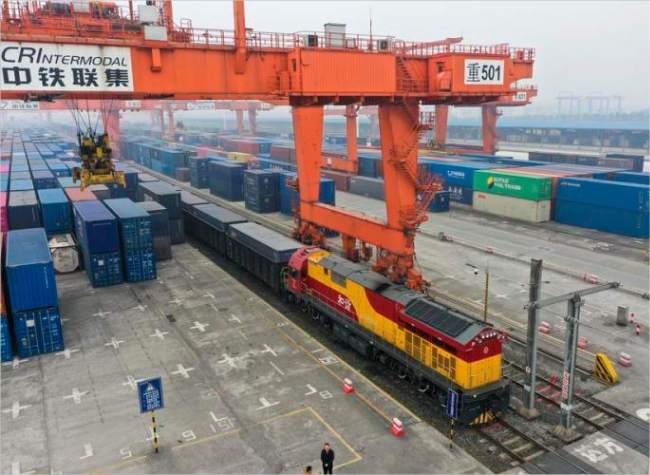 China's Int'l Rail-Sea Train Service Handles 300,000 Containers in 2024