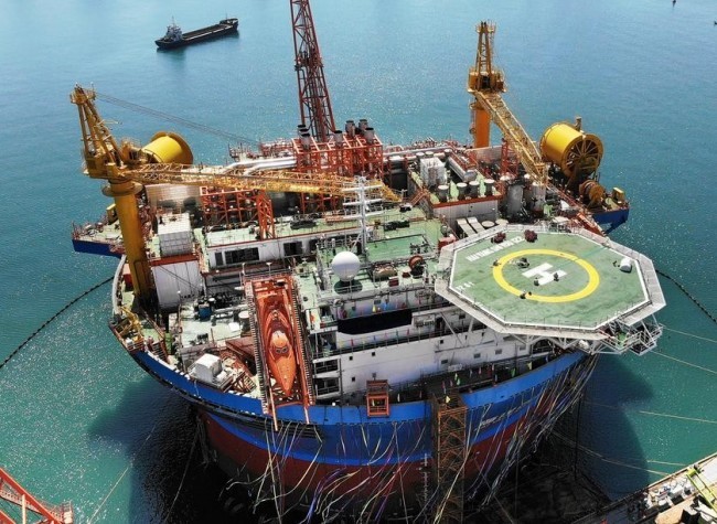 China's Self-Developed Cylindrical Floating Oil Production Facility Installed at Sea