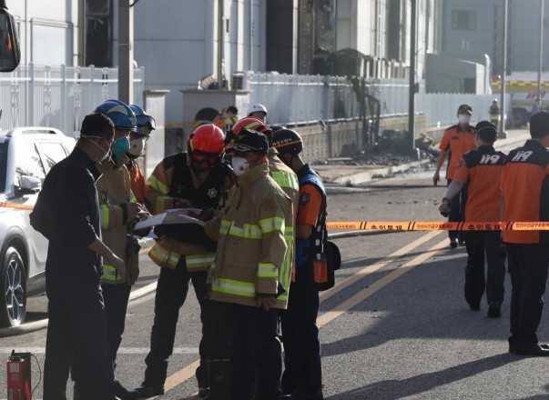 A Dozen of Chinese Nationals Confirmed Dead in S. Korea's Battery Plant Fire