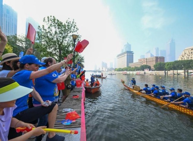 China Sees 110 Mln Domestic Tourist Trips During Dragon Boat Festival Holiday