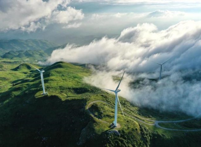 Chinese Enterprises Explore Sci-Tech Innovations for Clean Energy