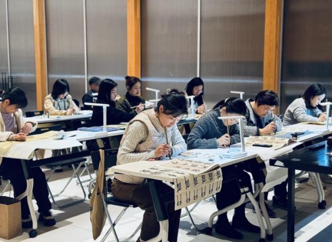 Old Factory Morphs into Night School in Chongqing