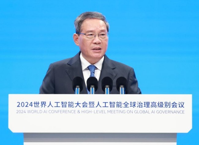 Chinese Premier Urges Consensus-Building Among Countries on AI Development
