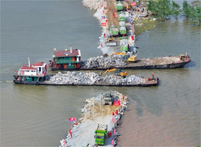 China Allocates 500 Million Yuan to Support Five Flood-Hit Provinces