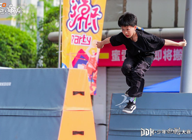 Tweens Take Parkour Adventure to Go Beyond Limits