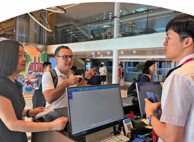 Visa-Free Policies Boost Chongqing's Appeal to Int'l Tourists