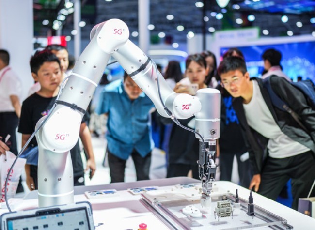 China's Data Industry on Fast Track to Digital Future