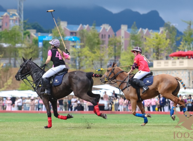 Top Int'l Female Polo Players Compete at Chongqing's Wulong Fairy Mountain