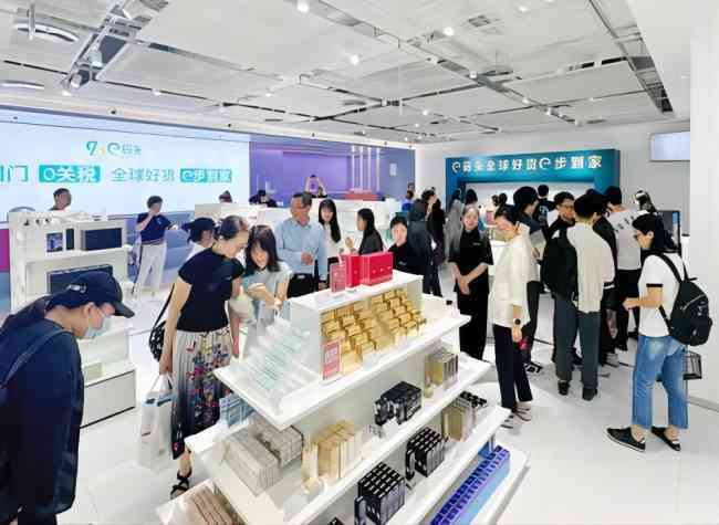 Chongqing Tax-Free Sales Surge to 3.61 Million Yuan in July, 80% Refunds to Asian Tourists