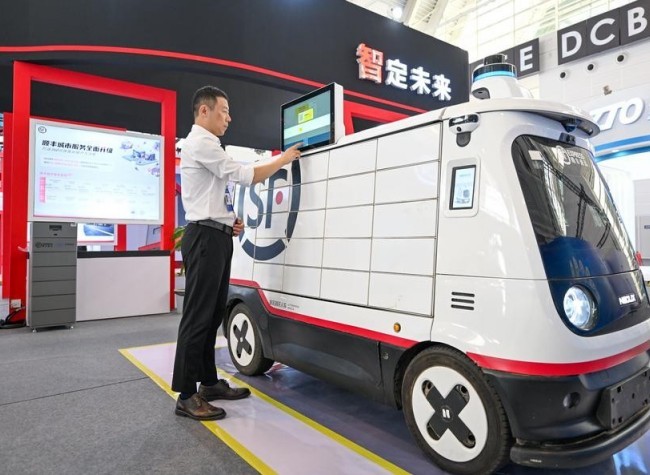 China's Robust Express Delivery Indicates Booming Consumer Market