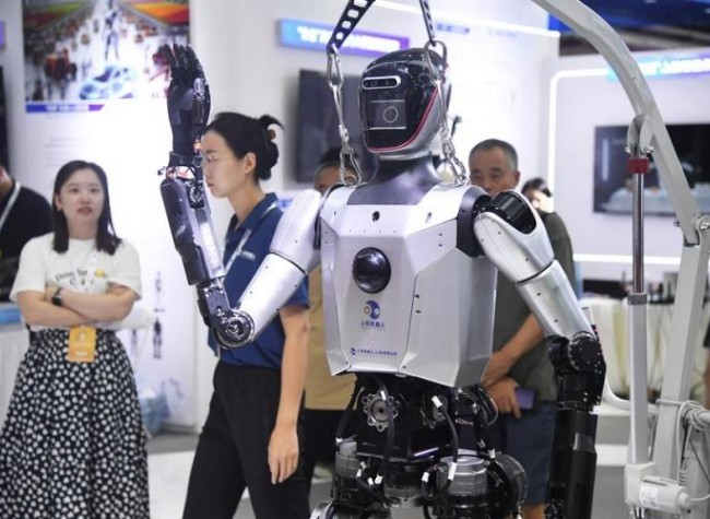 China Remains World's Largest Industrial Robot Market