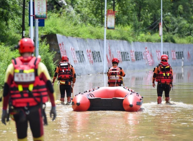 China Urges Continuous Flood Control Efforts as Rainfall Persists