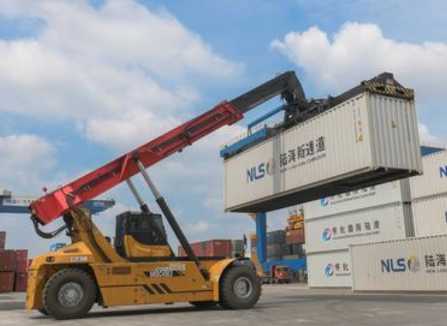 ILSTC Accelerates the Influx of ASEAN Products into Chongqing